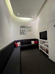 Camden Centre (D10), Retail #578550391